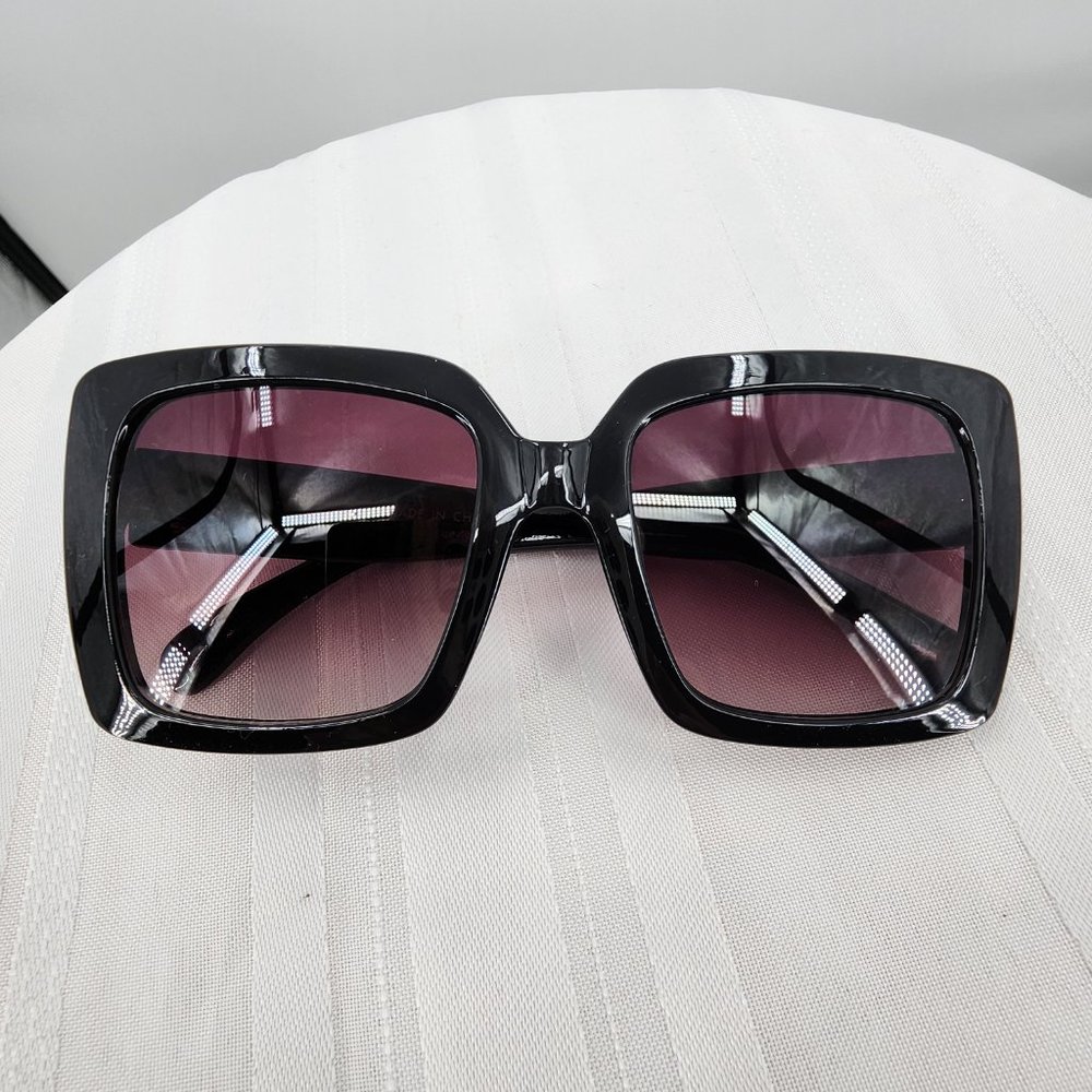 SIMPLY SOUTHERN Black Square Frame Sunglasses Sunnies 9014 NWT - Picture 6 of 8